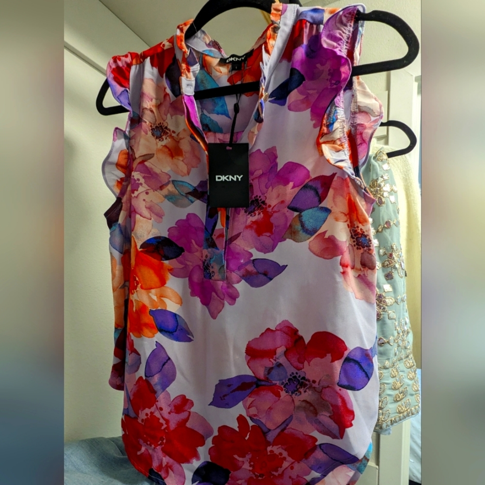 Floral top